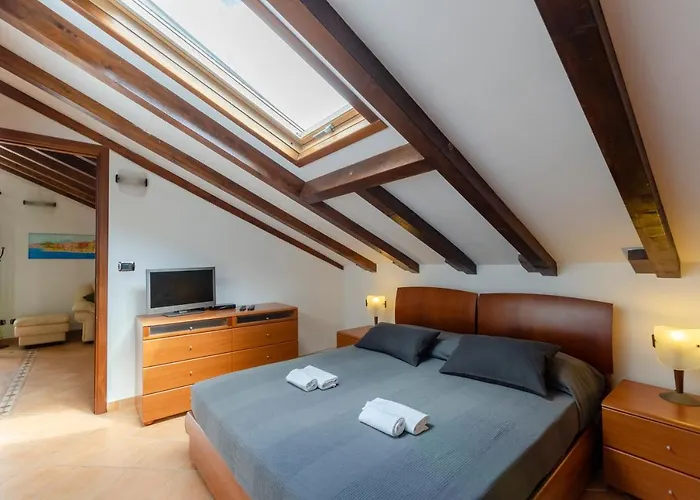 Ca Du Pescou, Διαμέρισμα *